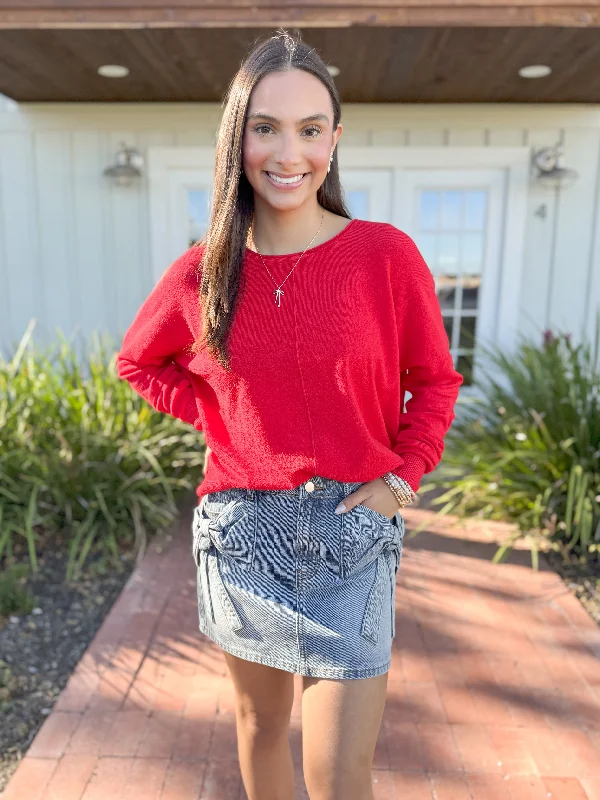 The Davie Basic Sweater-Red