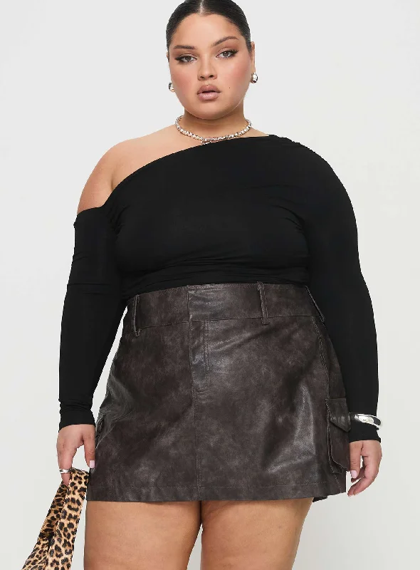 Domenic Faux Leather Mini Skirt Washed Black Curve